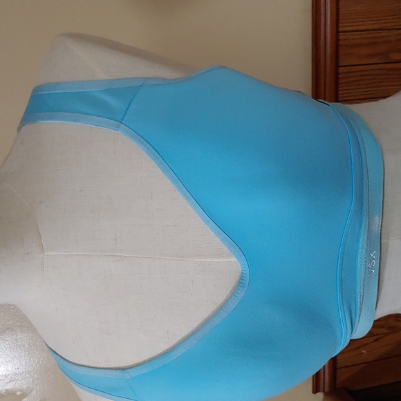 Victoria's Secret VSX Incredible Sports Bra 34C - Picture 4 of 12